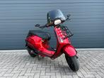 Vespa Sprint I-Get/Akrapoviç/80cc/Alarm/Begrenzer/Candy Red/, Fietsen en Brommers, Vespa S, Ophalen of Verzenden, Zo goed als nieuw