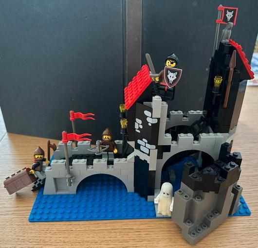 Lego 6075 Wolfpack Tower - compleet met instructie, Kinderen en Baby's, Speelgoed | Duplo en Lego, Gebruikt, Lego, Complete set