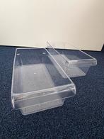 Plastic containers 2, Ophalen, Zo goed als nieuw