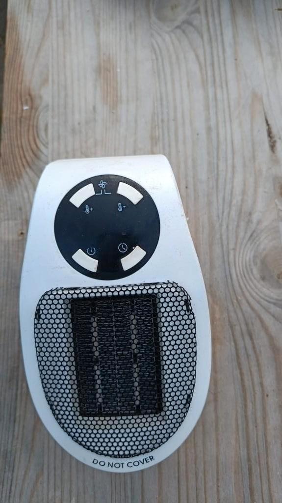 Stopcontactverwarming (stekkerkachel), Doe-het-zelf en Verbouw, Verwarming en Radiatoren, Gebruikt, Kachel, Minder dan 30 cm, Minder dan 60 cm