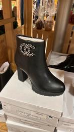 Partij schoenen 22 paar €10 p.p, Ophalen of Verzenden, Nieuw, Overige kleuren, Overige typen