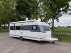 Hobby 560 kmfe (met stapelbed), Dwars-stapelbed, Rondzit, Hobby, Kachel