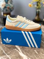 Nieuwe schoenen Unisex diverse maten, Adidas, Ophalen of Verzenden, Nieuw, Sneakers of Gympen
