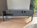 Tenzo TV Dressoir - Grijs - 137cm Breed, Ophalen, 100 tot 150 cm, Zo goed als nieuw, Minder dan 100 cm