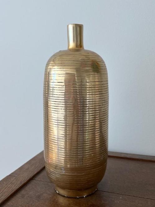 Gouden vaas, Huis en Inrichting, Woonaccessoires | Vazen, Zo goed als nieuw, Overige kleuren, Minder dan 50 cm, Overige materialen