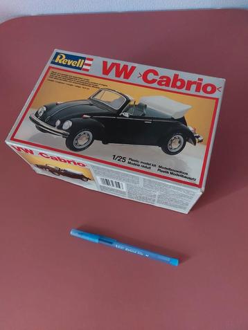 VW Cabrio 1/25 Revell c.1982. beschikbaar voor biedingen