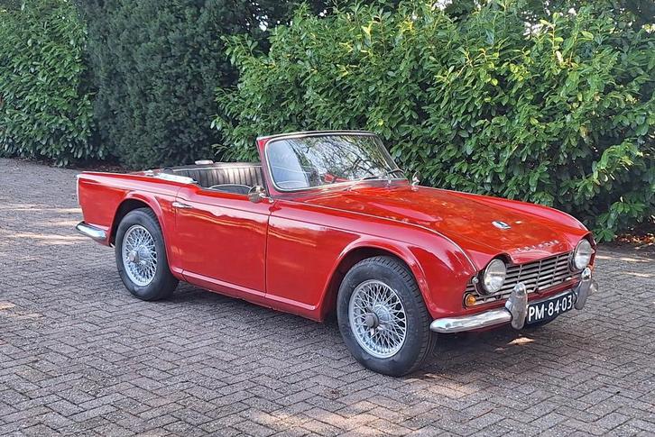 Triumph tr4 1962 Rood, Auto's, Triumph, Bedrijf, TR4, Benzine, Cabriolet, Geïmporteerd, Rood, Zwart, Leder, Achterwielaandrijving