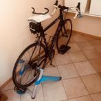 Racefiets met standaard, Fietsen en Brommers, Fietsaccessoires | Fietsgereedschap, Ophalen, Gebruikt, Wielgereedschap