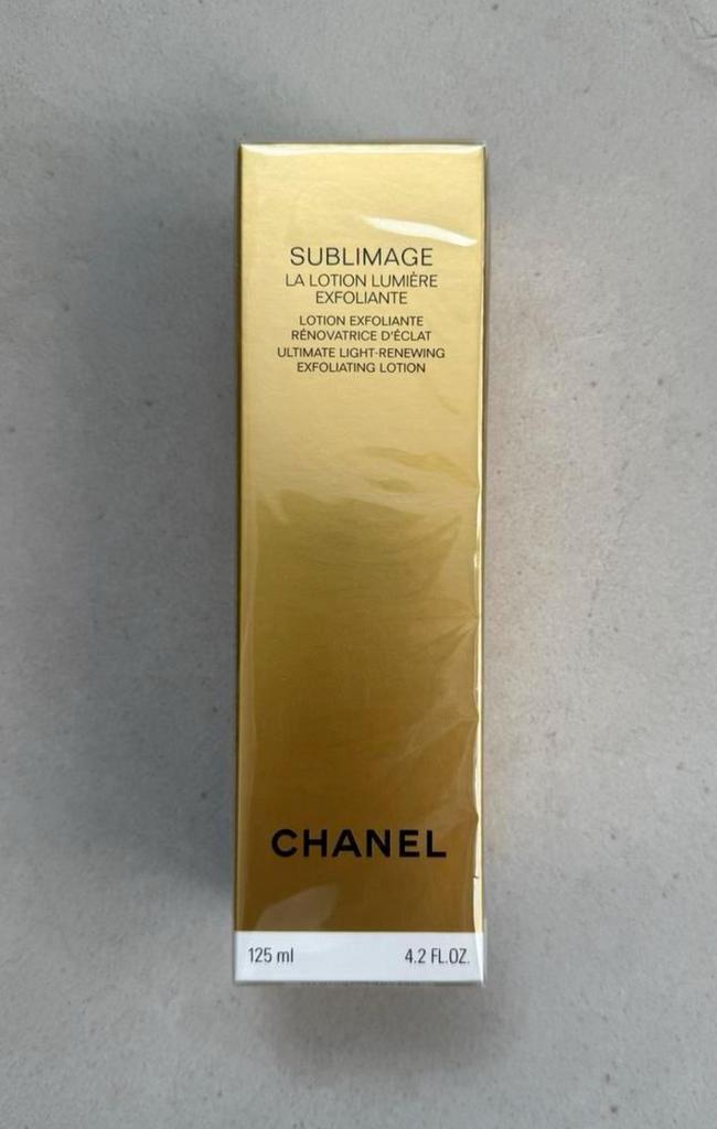 Chanel Sublimage Lotion Exfoliante 125ml NIEUW, Sieraden, Tassen en Uiterlijk, Uiterlijk | Gezichtsverzorging, Nieuw, Gehele gezicht