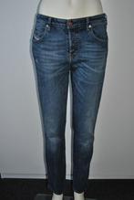 Diesel jeans model Babhila maat 29, Kleding | Dames, Spijkerbroeken en Jeans, Blauw, W28 - W29 (confectie 36), Zo goed als nieuw