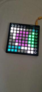 Novation Launchpad., Muziek en Instrumenten, Midi-apparatuur, Ophalen, Zo goed als nieuw