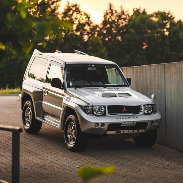 Mitsubishi Pajero EVOLUTION, Auto's, Mitsubishi, Bedrijf, Pajero, Benzine, SUV of Terreinwagen, Zilver of Grijs, Zwart, Vierwielaandrijving