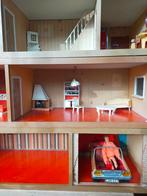 Poppenhuis, Ophalen of Verzenden, Zo goed als nieuw, Toebehoren