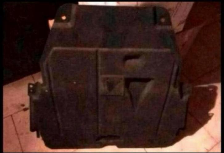 Motor afdekplaat (origineel) Renault Megane 4 (bijna nieuw), Auto-onderdelen, Interieur en Bekleding, Renault, Gebruikt, Ophalen of Verzenden