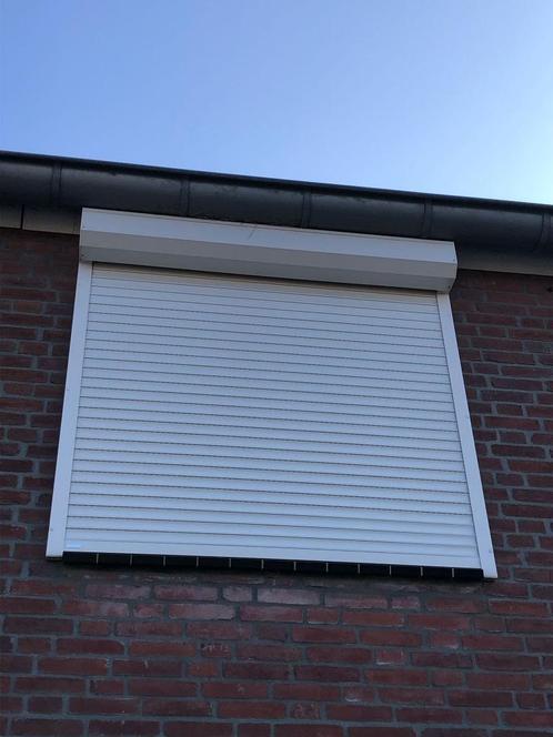 rolluik, elektrisch rolluik, rolluik 153 x 130, Doe-het-zelf en Verbouw, Rolluiken, Zo goed als nieuw, 100 tot 150 cm, 150 tot 200 cm