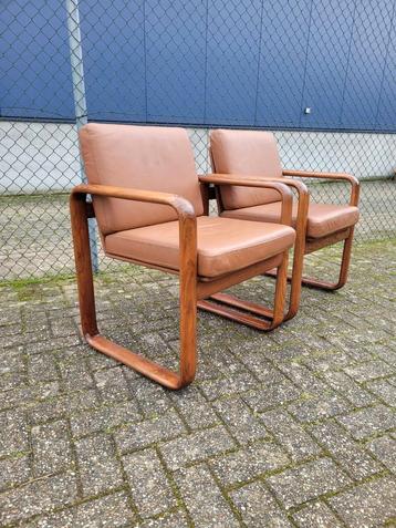 50% korting - totale leegverkoop Vintage & Design  beschikbaar voor biedingen