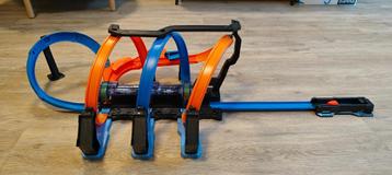 Hotwheels kurkentrekker racebaan beschikbaar voor biedingen