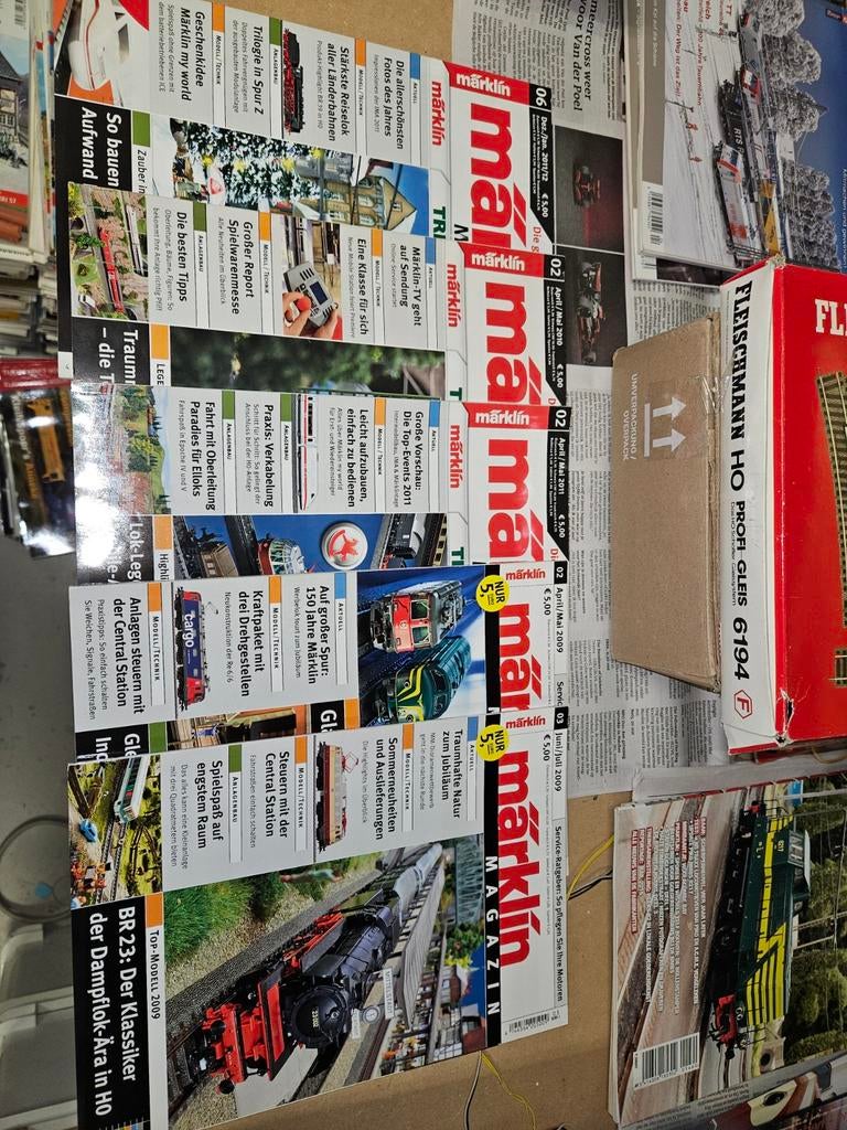 5x Märklin tijdschriften - Modelspoorweg magazines, Hobby en Vrije tijd, Modeltreinen | H0, Ophalen of Verzenden