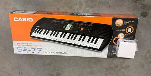 Casio SA-77 mini draagbaar keyboard, Muziek en Instrumenten, Keyboards, Zo goed als nieuw, Overige aantallen, Casio, Ophalen