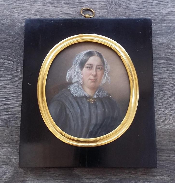 Om 1850-1875 MINI MINIATUUR Portret Dame Klederdracht Dracht, Antiek en Kunst, Kunst | Schilderijen | Klassiek, Ophalen of Verzenden