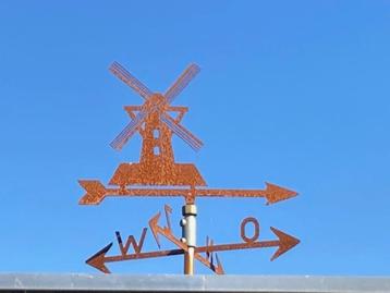 Windwijzer, windvaan, windmolen, beltmolen, cortenstaal beschikbaar voor biedingen