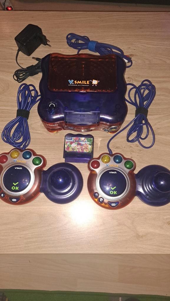 V smile spelcomputer transparant franse editie, Kinderen en Baby's, Speelgoed | Vtech, Zo goed als nieuw, 6 jaar of ouder, Ophalen