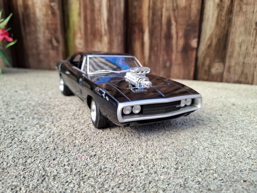 Dodge charger fast and furious hotwheels 1:18, Hobby en Vrije tijd, Modelauto's | 1:18, Ophalen of Verzenden, Zo goed als nieuw