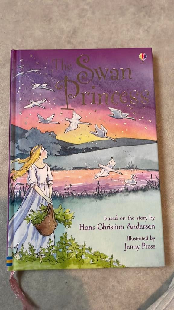 The swan princess, Ophalen of Verzenden, Zo goed als nieuw, Fictie algemeen