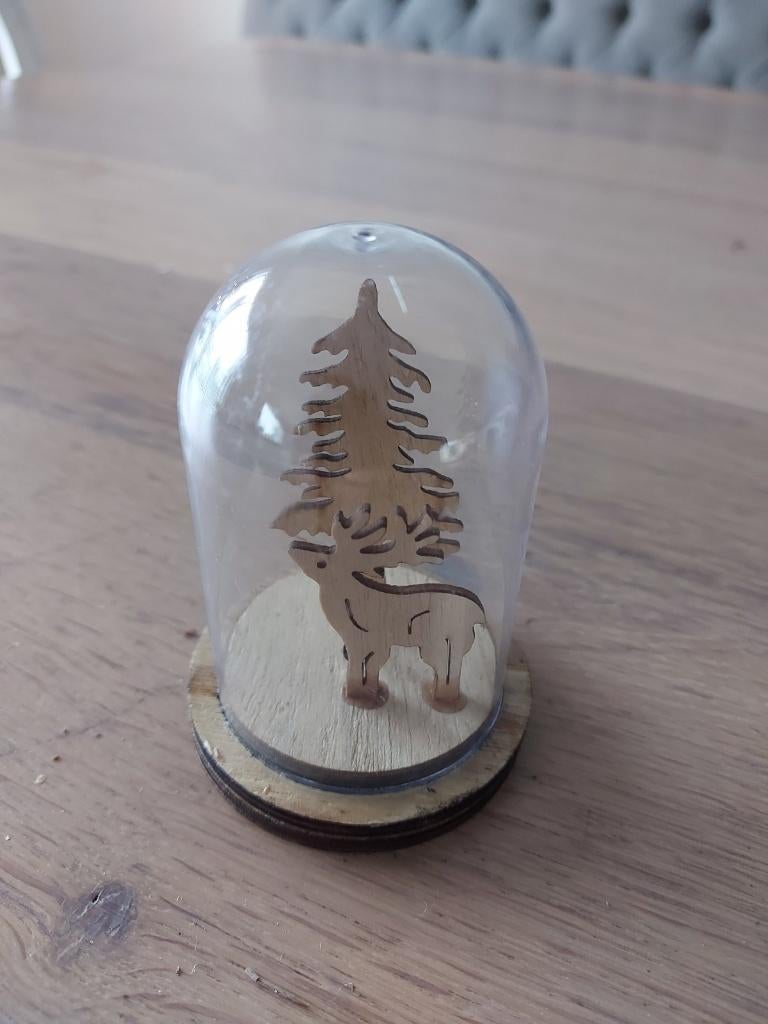 kerst stolpje met licht, houten hertje en kerstboom - 10 cm, Diversen, Kerst, Ophalen of Verzenden, Zo goed als nieuw