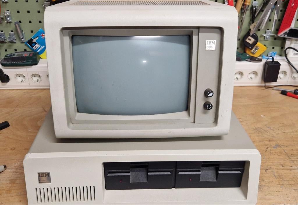 Werkende IBM 5150 met monitor en keyboard, Computers en Software, Vintage Computers, Ophalen, IBM