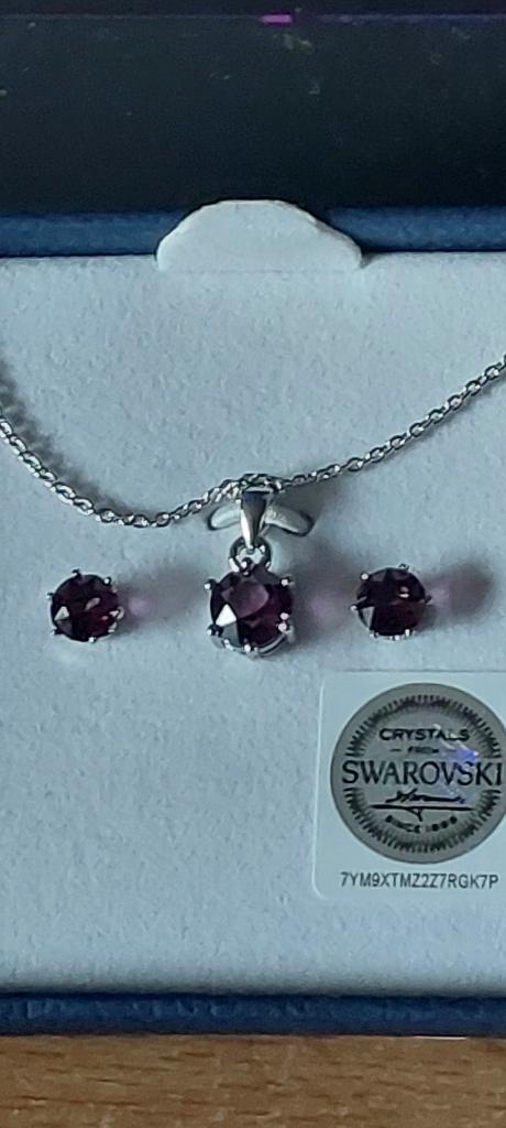 Een prachtig mooi setje van Swarovs, Ophalen of Verzenden, Overige materialen, Overige typen