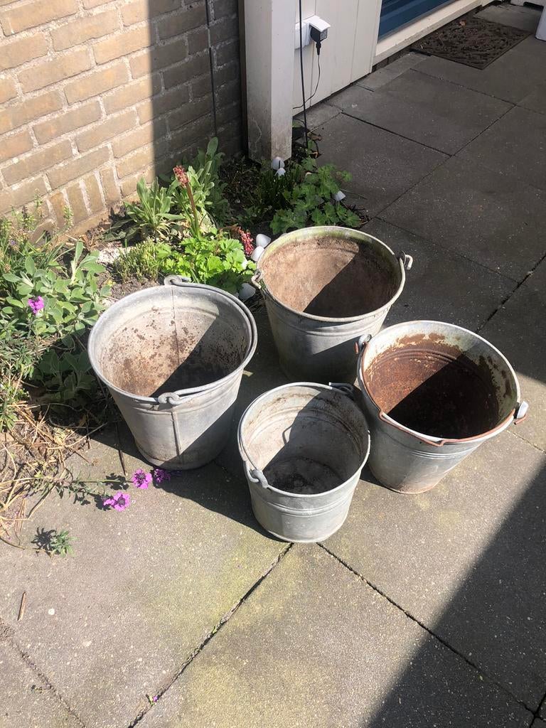 Oude zinken emmers, Gebruikt, Minder dan 30 cm, Rond, Ophalen of Verzenden