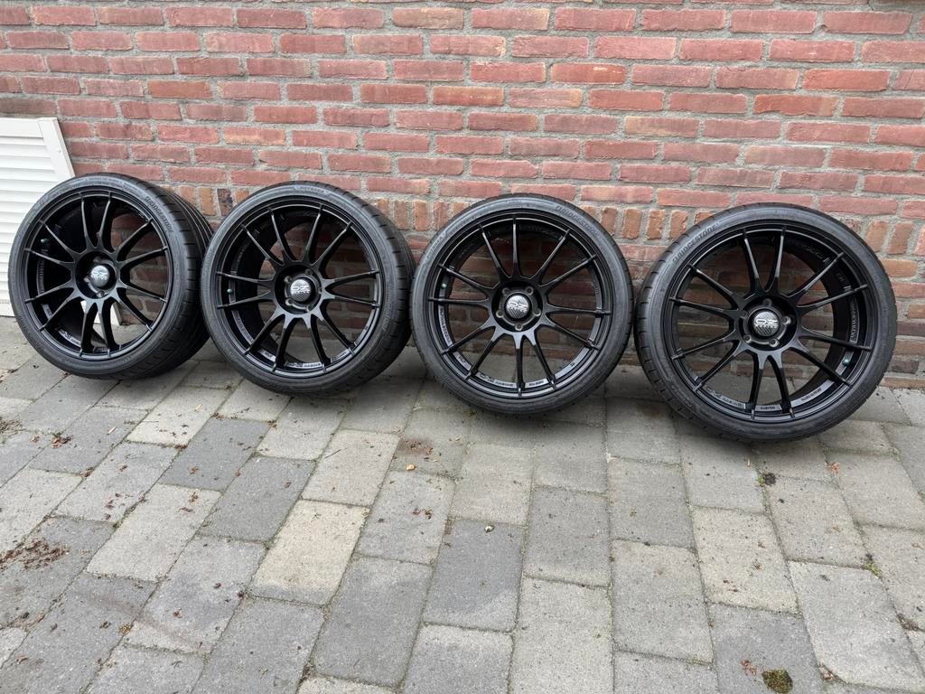 OZ ULTRALEGGERA / VW PRETORIA 19 inch velgen 5x112 VW/AUDI, Auto-onderdelen, Banden en Velgen, 19 inch, Banden en Velgen, Ophalen of Verzenden