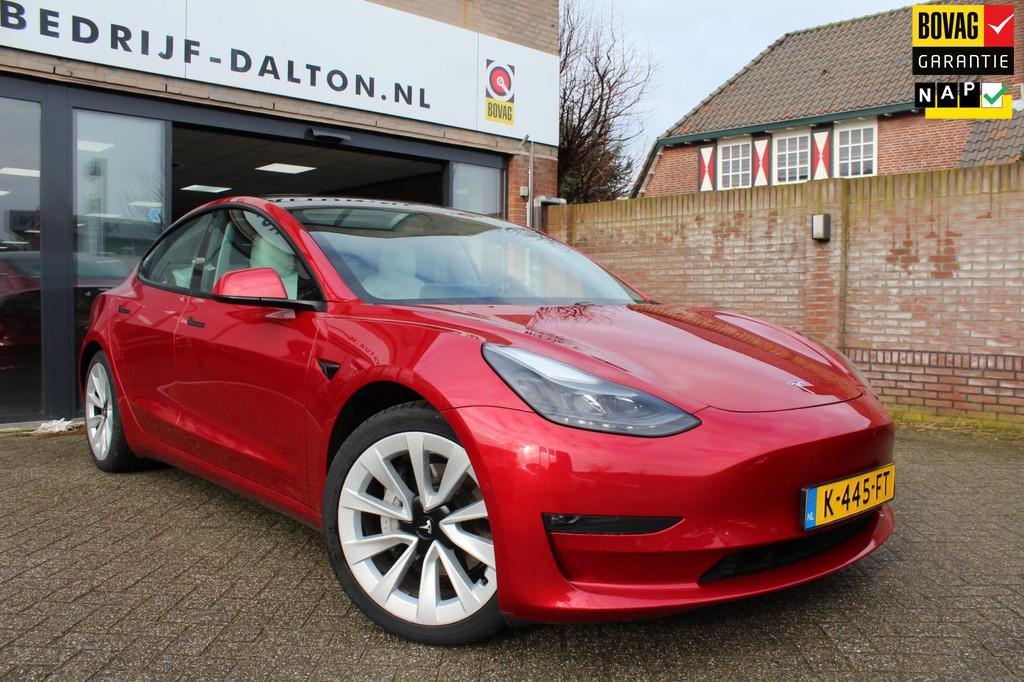 Tesla Model 3 Long Range AWD 75 kWh SOH 94,2 % / FACELIFT /, Auto's, Tesla, Automaat, Gebruikt, 544 km, Origineel Nederlands