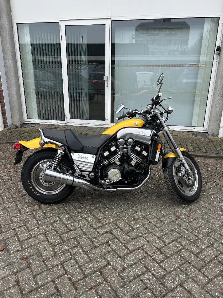 Yamaha V-Max 1200 (1995), Motoren, Motoren | Yamaha, Particulier, Chopper, meer dan 35 kW, 4 cilinders, Minimaal motorrijbewijs A2