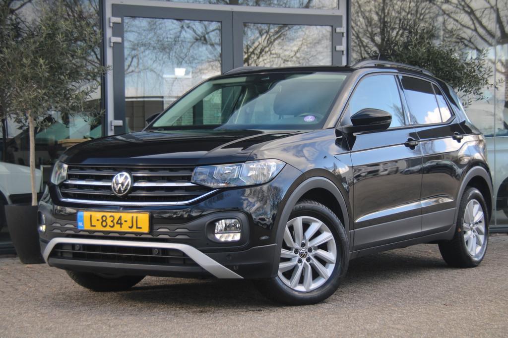 Volkswagen T-Cross 1.0 TSI Life | Org NL | Trekhaak | Carpla, Gebruikt, Met garantie (alle), Zwart, Origineel Nederlands
