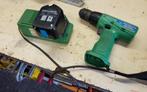 HITACHI accu boormachine met lader ., Doe-het-zelf en Verbouw, Gereedschap | Boormachines, Ophalen, Gebruikt, Boormachine