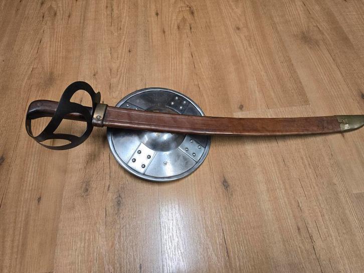 Klewang KNIL in zeer nette staat met schede, Verzamelen, Militaria | Algemeen, Landmacht, Zwaard of Sabel, Azië, Ophalen of Verzenden