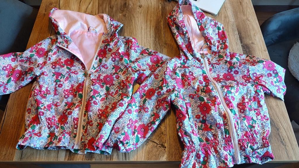 Kinderjasje zomer 116, Kinderen en Baby's, Kinderkleding | Maat 116, Ophalen of Verzenden, Gebruikt, Jongen of Meisje, Jas