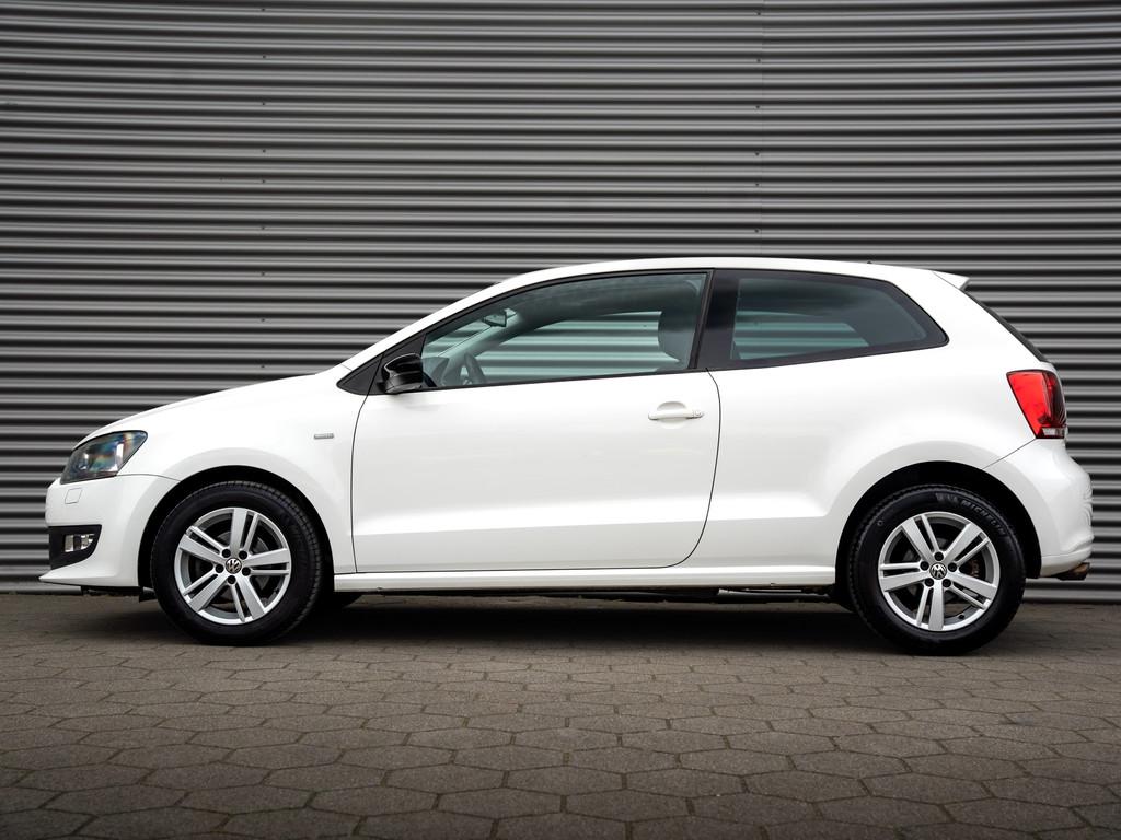 Volkswagen Polo 1.2 TSI Stoelverwarming Navi CarPlay, Auto's, Volkswagen, Voorwielaandrijving, Euro 5, Stof, Zwart