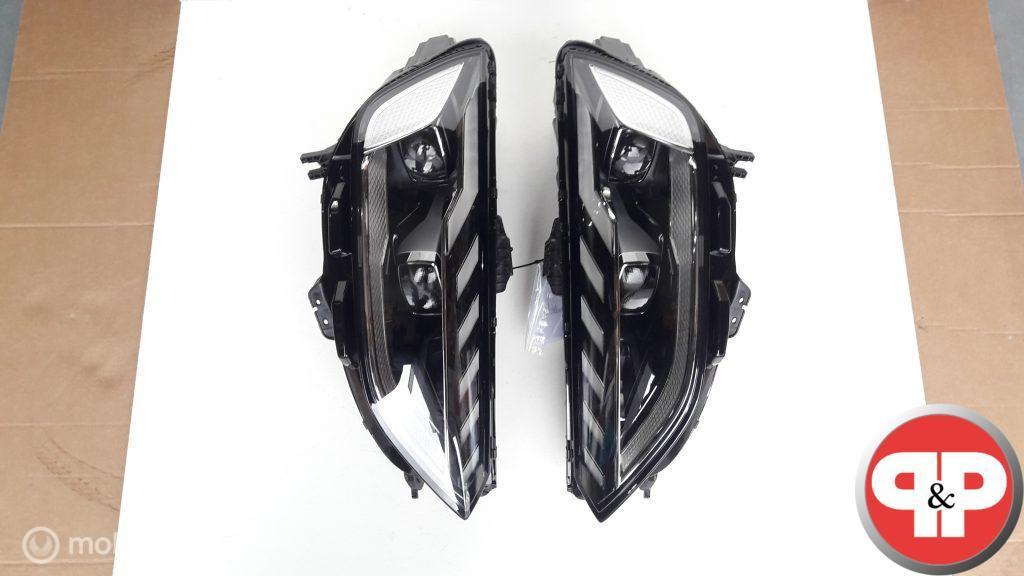 Audi A4 8W  Matrix Koplampen 8W0941035E / 36E