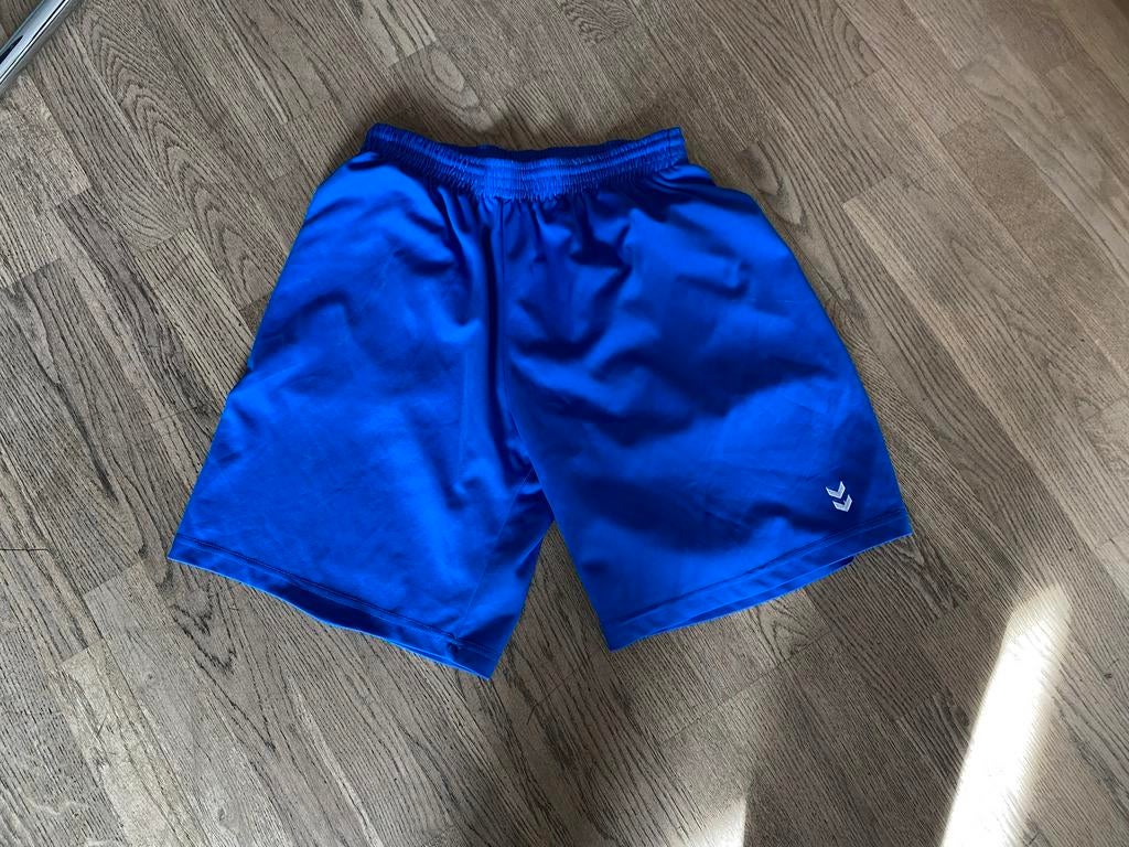 Hummel sportbroek blauw Maat L, Kleding | Heren, Sportkleding, Ophalen of Verzenden, Gedragen, Blauw, Voetbal