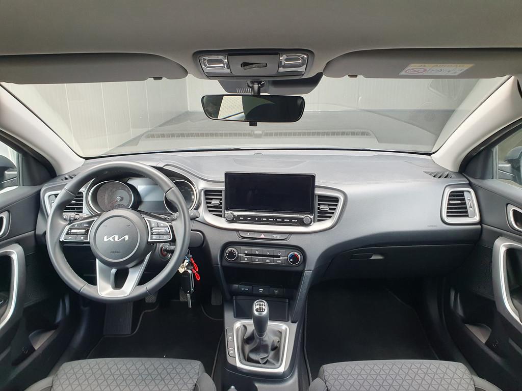 Kia Ceed 1.0 T-GDi ComfortLine NAVI/CAMERA/PDC/CRUISE/AIRCO, Voorwielaandrijving, Start-stop-systeem, Bedrijf, Handgeschakeld