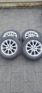 Velgen met banden 16 inch Michelin 215/60 R16, Auto-onderdelen, Banden en Velgen, Ophalen, 16 inch, Banden en Velgen, Personenwagen