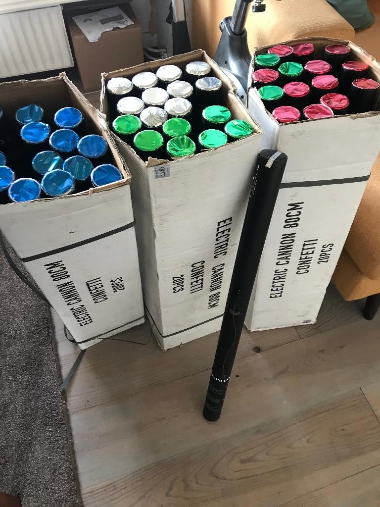 47 MagicFX electric confetti shooters 80cm, Muziek en Instrumenten, Licht en Laser, Ophalen of Verzenden, Nieuw, Licht