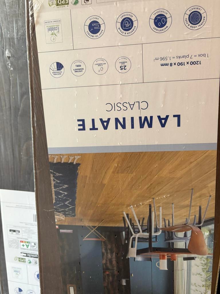 Laminaat: 5 nieuwe pakken, 1 aangebroken + reststukken, Ophalen, 50 tot 150 cm, Nieuw, 5 tot 10 m²