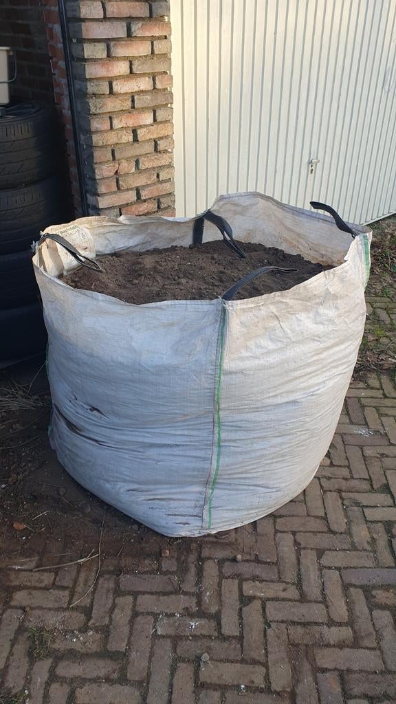 Zand / grond, Ophalen