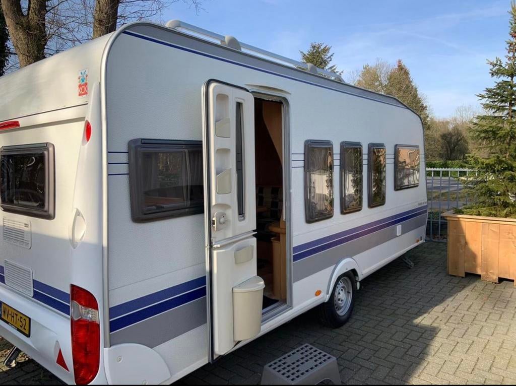 Hobby 520 tmf de luxe / mover / nieuwe voortent walker, Mover, Vast bed, Rondzit, Hobby
