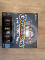 Outsmarted! Live Quiz Show - NIEUW bordspel, ongeopend, Drie of vier spelers, Ophalen of Verzenden, Nieuw