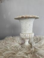 Tuinvaasjes gietijzer vuilwit, Antiek en Kunst, Ophalen of Verzenden